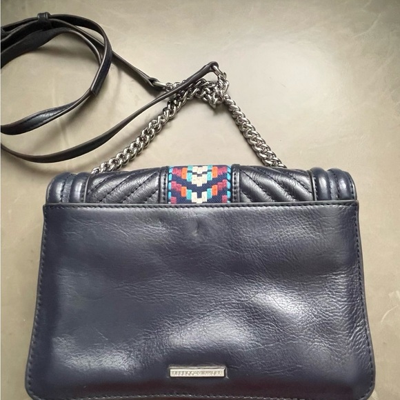 Rebecca Mincoff - Picture 3 of 6